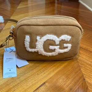 NWT Ugg Janey crossbody in Sheepskin